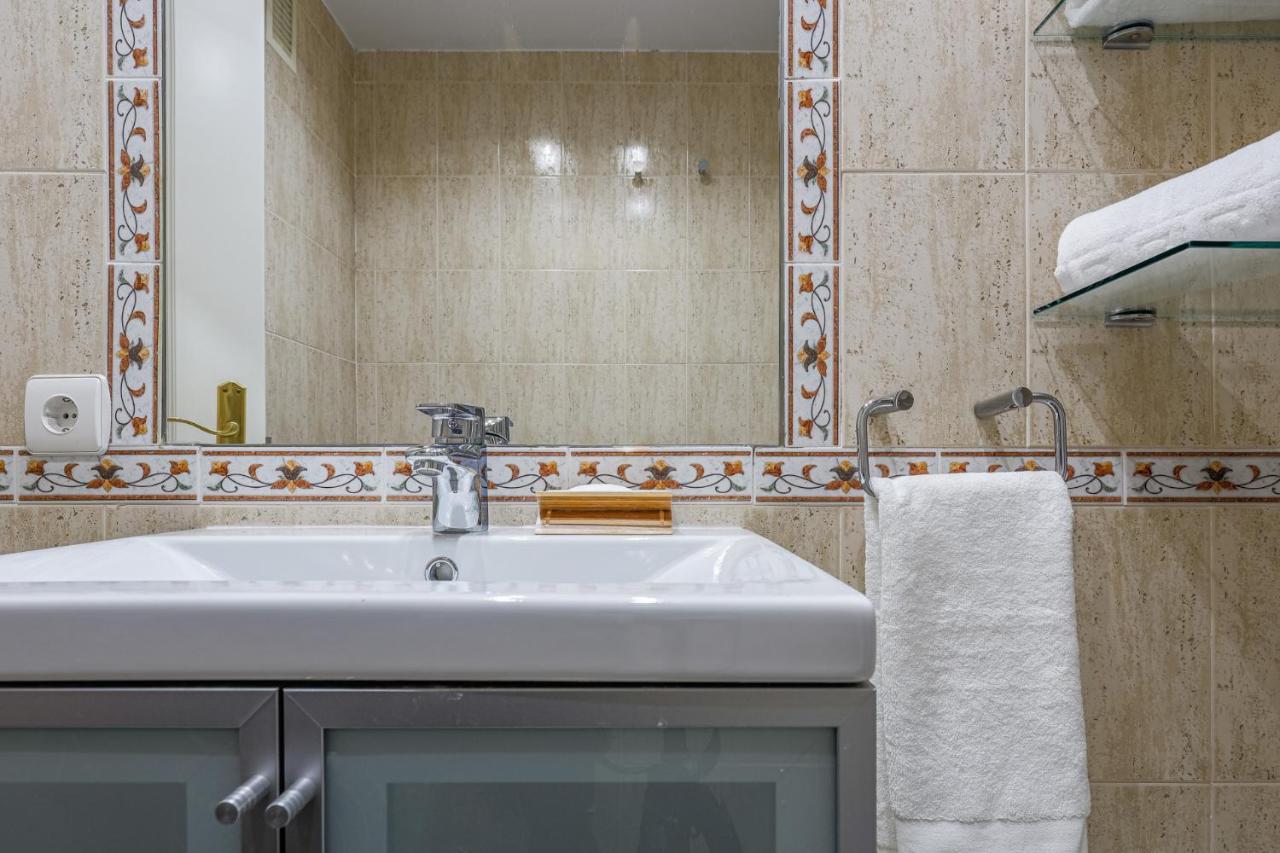 Sensacional Apt 2 Hab 2 baños 4 pax Aljarafe Metro San Juan de Aznalfarache Exterior foto