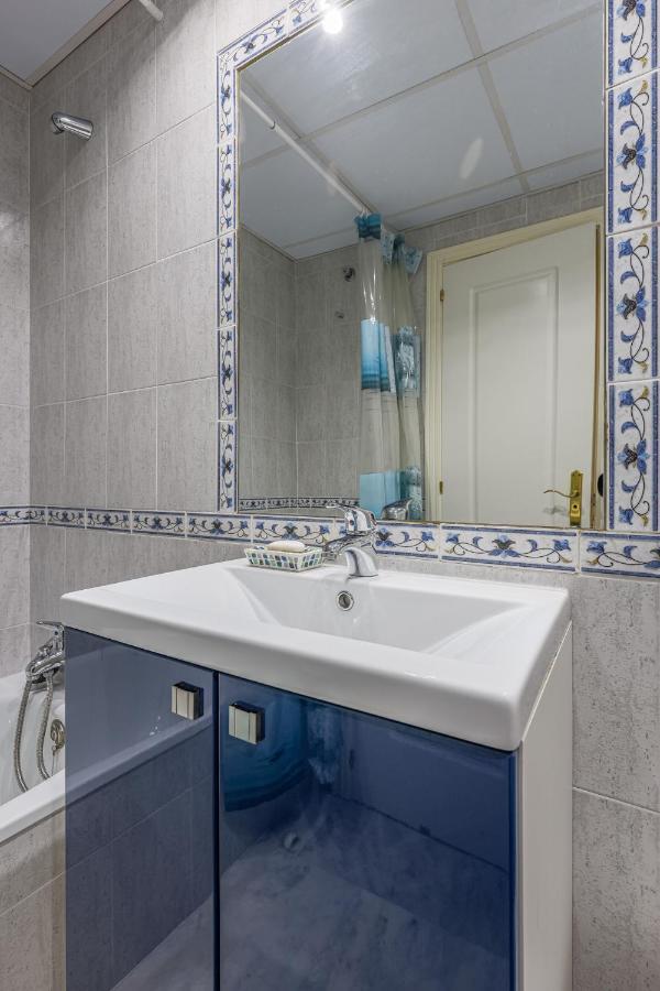 Sensacional Apt 2 Hab 2 baños 4 pax Aljarafe Metro San Juan de Aznalfarache Exterior foto