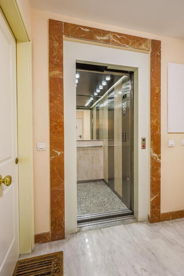 Sensacional Apt 2 Hab 2 baños 4 pax Aljarafe Metro San Juan de Aznalfarache Exterior foto